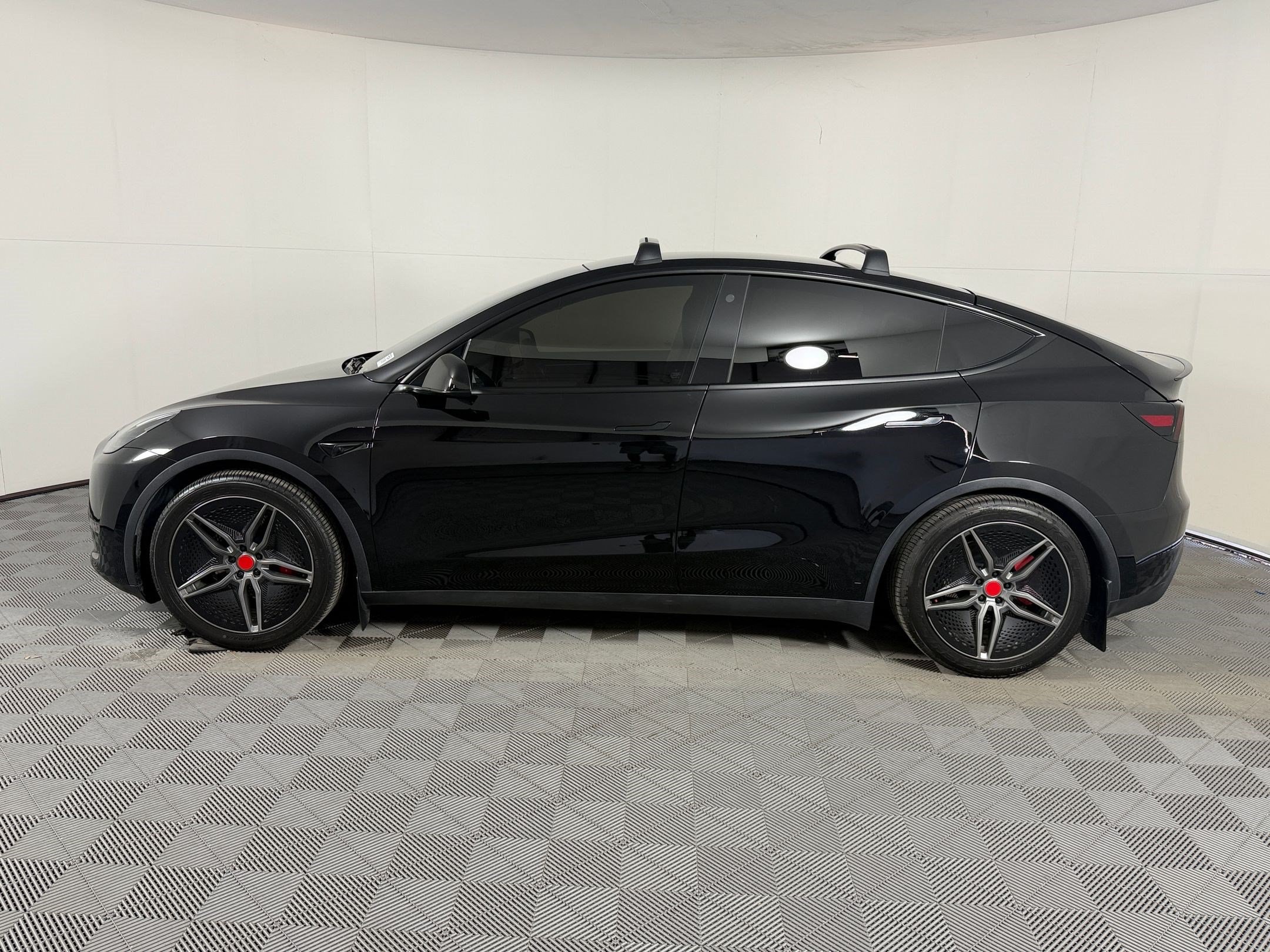 tesla model y 2023 7SAYGDEF0PF665644 image tesla model y 2023 7SAYGDEF0PF665644 image